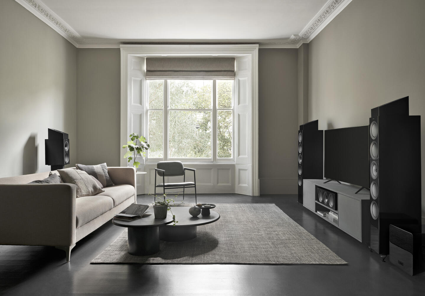 KEF R2 Meta Senterhøyttaler