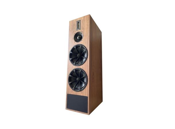 Kerr Acoustics K102S Gulvstående høyttalere (ta kontakt for bestilling)