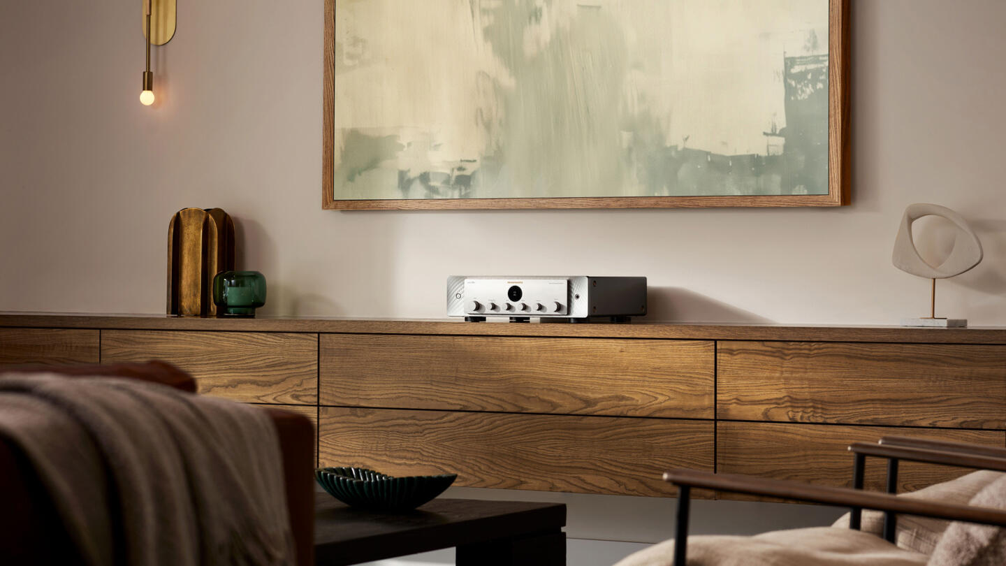 Marantz Model 60n Integrert Forsterker med DAC, HDMI ARC og Streaming 2x60w