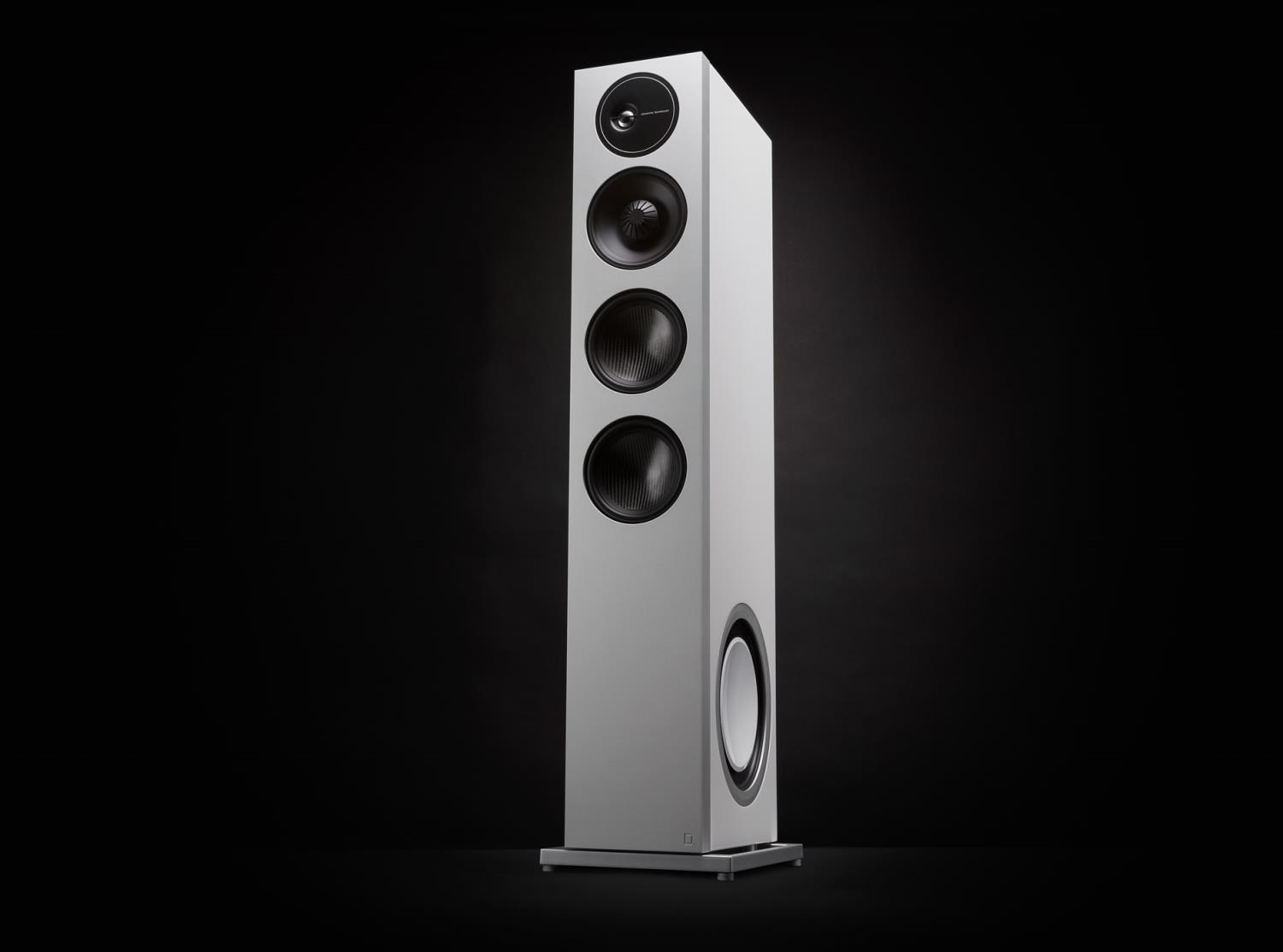 Definitive Technology Demand Series D17 Gulvstående Høyttaler