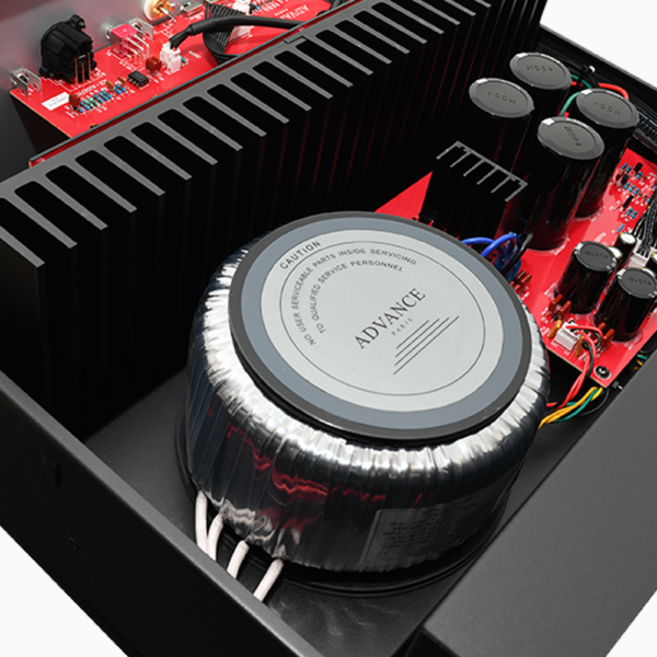 Advance Paris X-A220 EVO Mono effektforsterker 1x220w