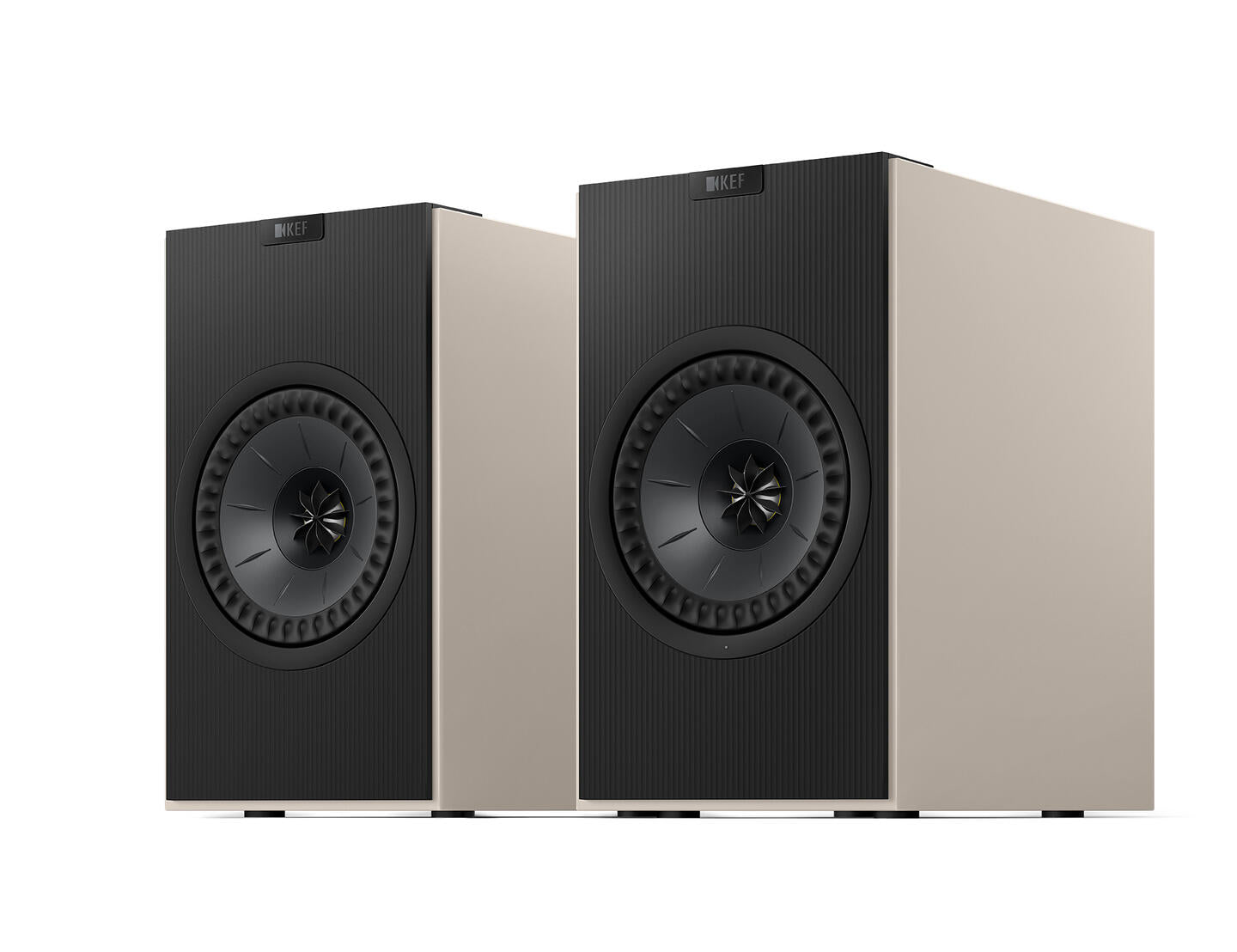 KEF Coda Wireless aktive høyttalere med blåtann, DAC, HDMI ARC, og platespillerinngang 2x100w