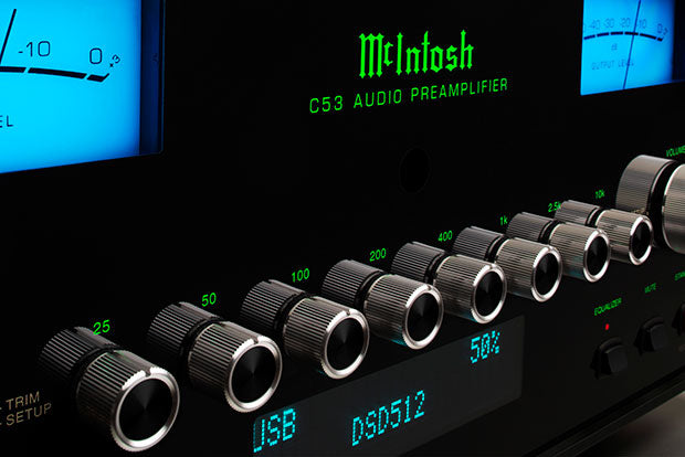 McIntosh C53 Stereo Forforsterker med Modulær DAC